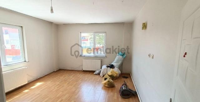 Çınarlı Mah Tepe Değirmenler De 2+1 Satılık Daire 3