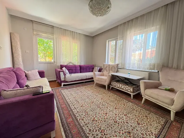 Muğla Karşıyaka'da Arsasıyla Birlikte Satılık İki Adet 3+1 Daire 3