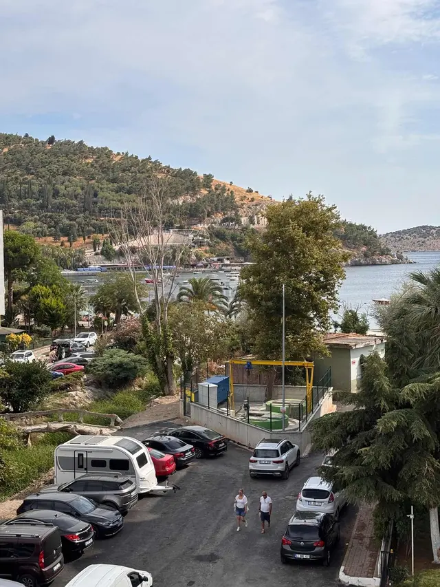 Pozitif'ten Zeytinli Mahallesinde Asansörlü Eşyalı Kiralık 2