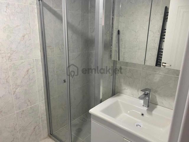 Kültür Park Karşışında 63 M2 Balkonlu Eşyalar Sıfır Kiralık 1+1 5