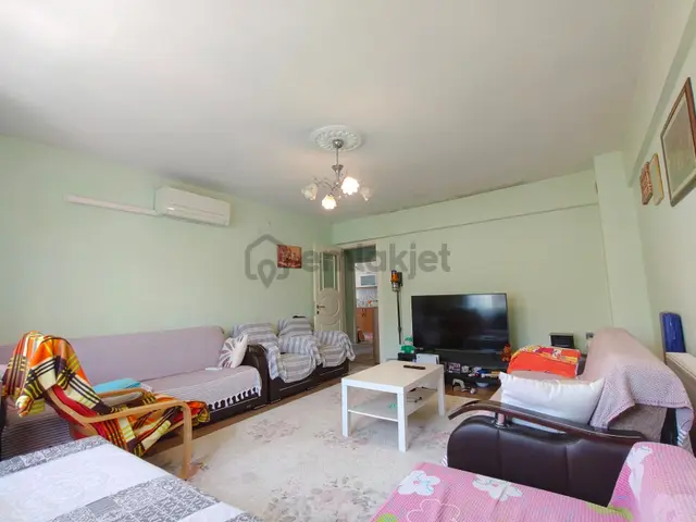 Buca İşçievleri Satılık 3+1 Daire 1