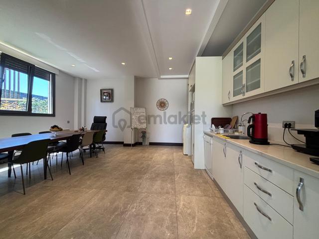 Demirler'den Tank Meydanı Yakını Satılık 3+1 Lüks Villa 4