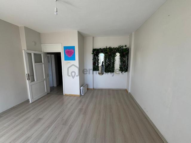 An Yapı Emlak'tan Eskisaray Mah.'de Kiralık 2+1 Büro Ofis 3