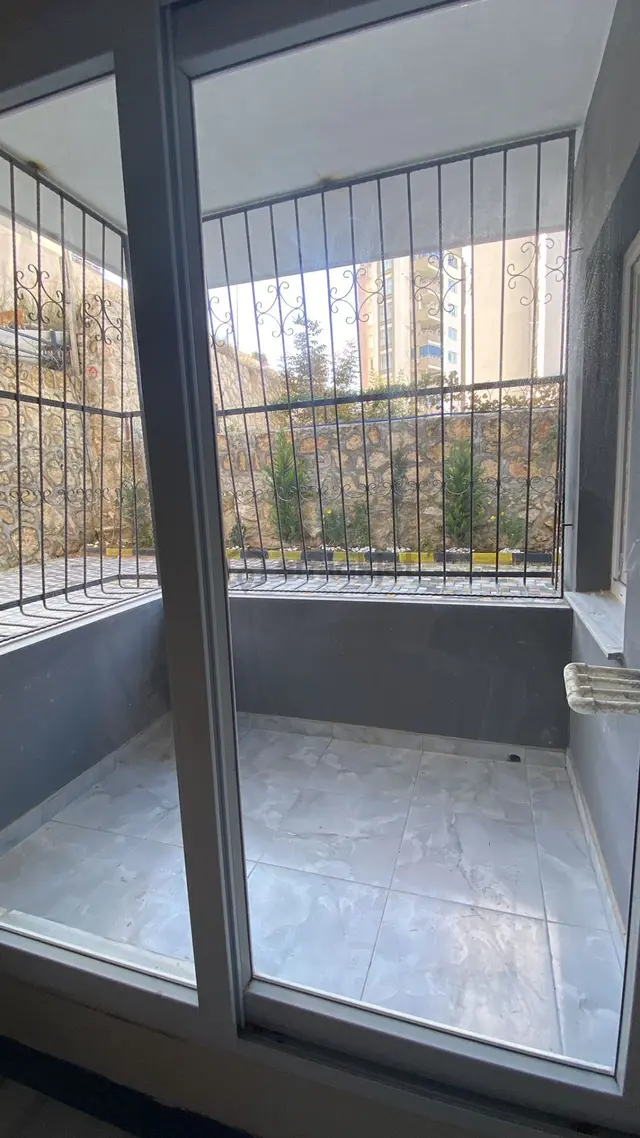 Adana Sarıçamda Osmamgazide 2+1 Kiralık Geniş Konforlu Fırsat Daire 3