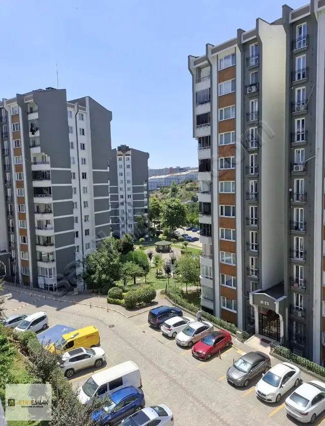 Başakşehir 5. Etap Tarabya Sitesi Ara Kat 2+1 Daire 1