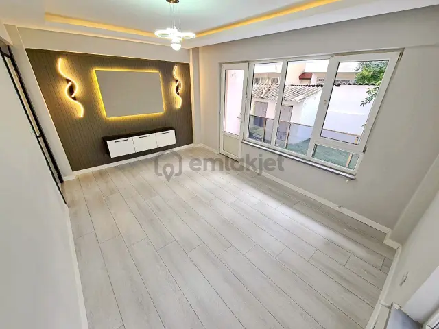 𝄞melodi'den Akçay Merkez'de Bahçeden Eve Gireceğiniz Denize 200mt Ayrı Mutfaklı 2+1 Daire 2