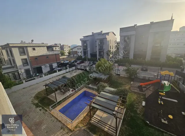 Menderes Altıntepe'de Havuzlu Sitede Satılık 2+1, Ara Kat Daire 4