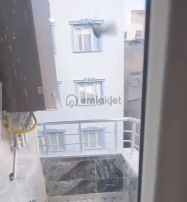 Satılık 1+1 3