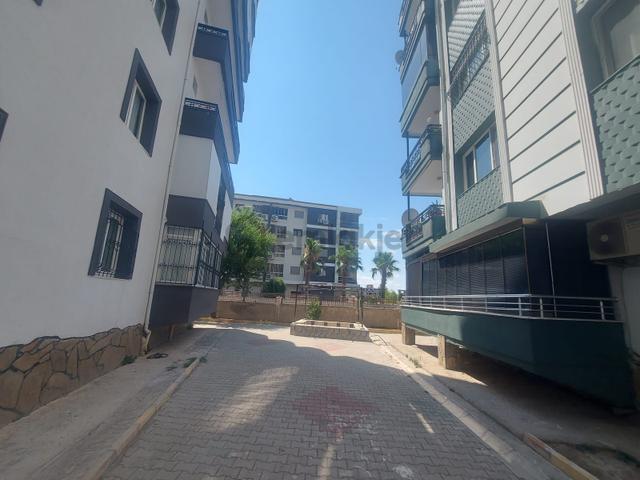 Torbalı'da İzban'a 50 Metre Mesafede Site İçinde Kiralık Daire 3