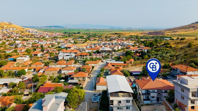 Foça Yenibağarası Mahallesinde Satılık 2+1 Daire 4
