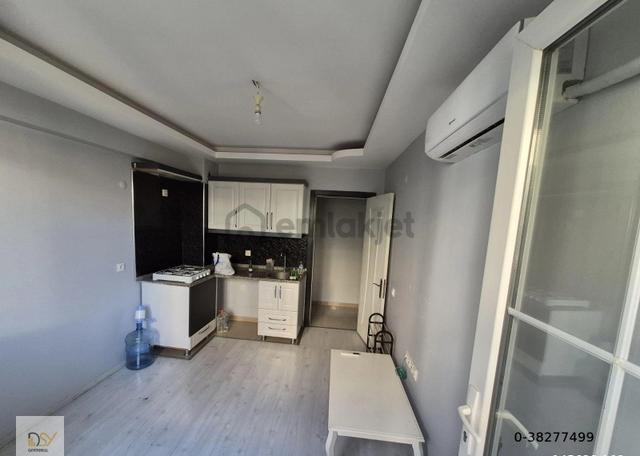 Buca Adatepe Mah 1+1 Klimalı Balkonlu Ara Kat Yeni Daire 5