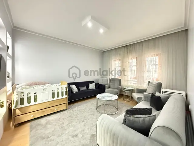 Salı Pazarı Yanı Giriş 2+1 Full Yaplı 100m2 Kat Konumunda Fırsat 1