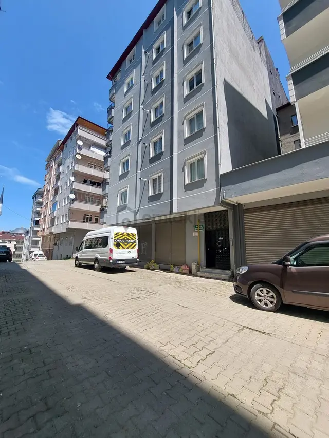 Giresun Espiye Merkezde 6.kat 3+1 Satılık Daire 2