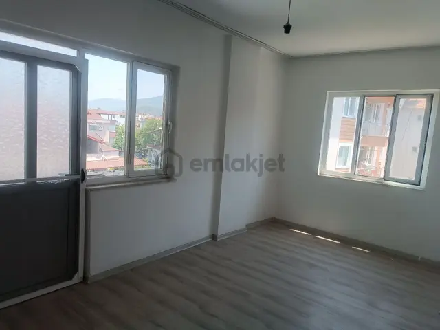 Ege Mahallesinde Kiralık 2+1 Daire 2