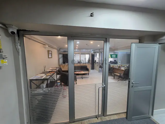 Altın Emlak'tan Çarşı Merkezde 550 M2 Ofis Katı 4