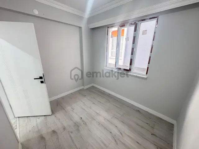 Tokay'da Okulların Orda 2+1 Yüksek Giriş Fırsat Daire Kaçmaz 4