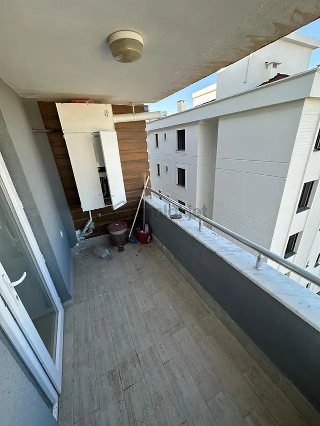 Atakum Körfez Sahile 300 Metre Eşyalı Kiralık 1+1 Daire 2