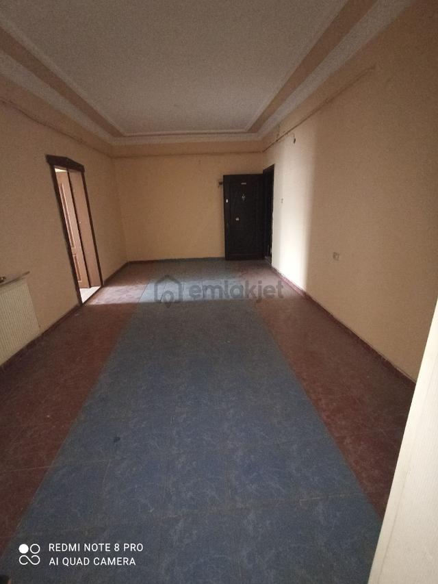 İstanbul Hastanesi Arkasi Acil Satilik 140 M2 Lik 2+1 Ofis 4