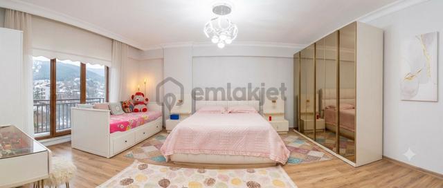 Bursa Ve Uludağ Manzaralı Müstakil Konforunda..200.m2. 4+ 1 Dubleks Daire 4