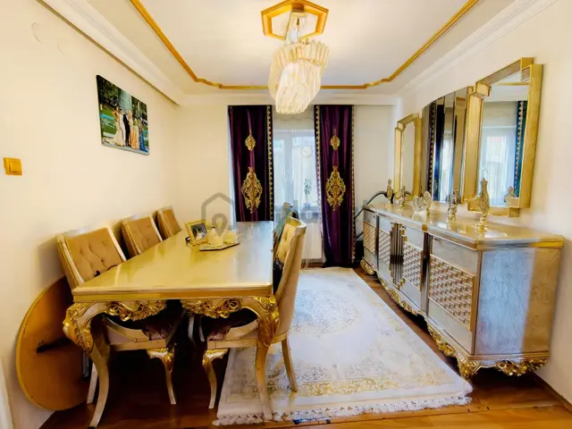 Bursa Merkezde Satılık 3+1 Den 2+1'e Çevrilmiş Bakımlı Daire 3