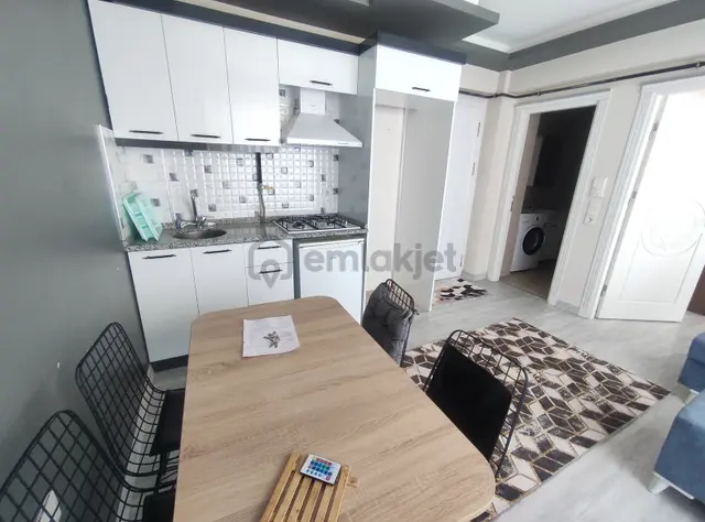 Değirmenaltı'nda Ayça'dan Kiralık Eşyalı 1+1 Daire 2