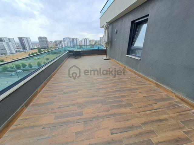 Metro Yakını İstgate 2+1 Teraslı Eşyalı Kiralık Daire 4