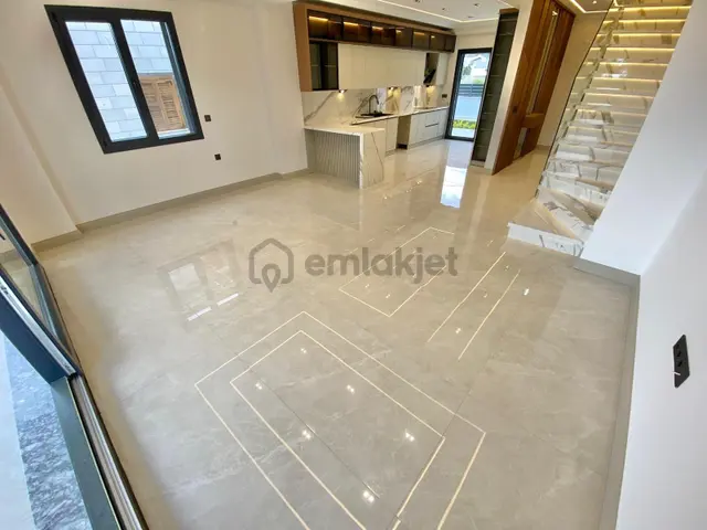 ꧁ay Emlaktan꧂güre'de Deniz Ve Dağ Manzaralı Satılık 4+1 Ultra Lüks Müstakil Ev 4