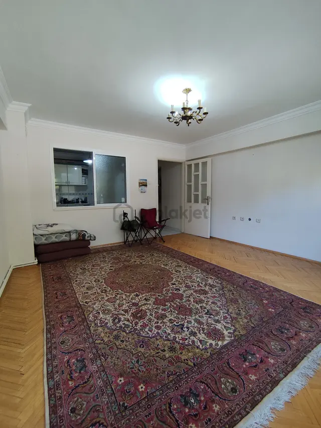 Poligon'da 130m2 Geniş,ferah Ve Genç Binada Satılık Daire 3