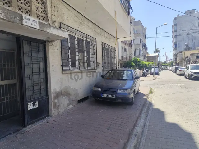 Akdeniz Ssk Hastanesi Civarı Geniş 2+1 1