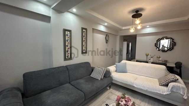 Yalova Merkez'de Satılık 2+1 Ara Kat Daire 4