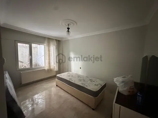 Rw Land Gayrimenkul Altıparmak Çırpan Mah Kiralık 2+1 Daire 3