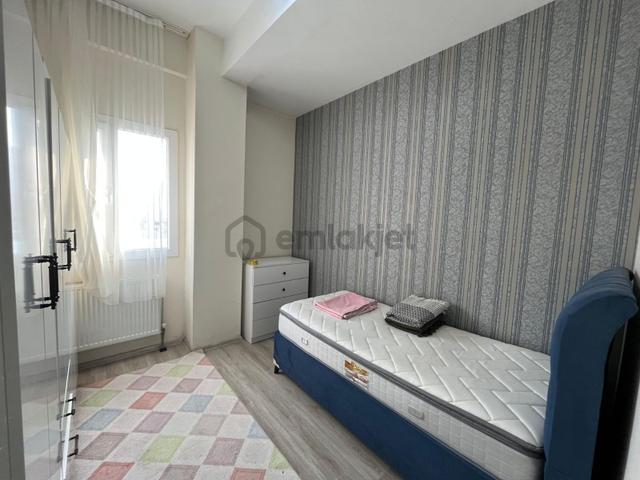 Otogar Karşısı Bağcılar'da Eşyalı 2+1 Kiralık Daire 5