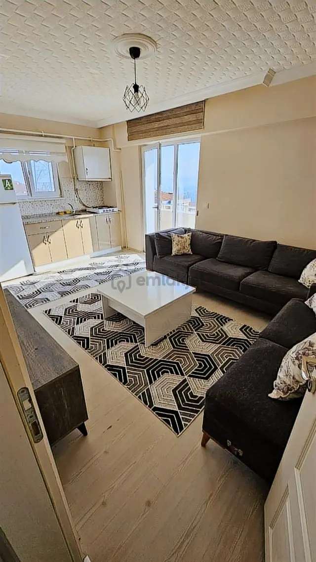 Kampüse Yürüme Mesafesinde, Güvenlikli Sitede,eşyalı 2+1 Kiralık 1