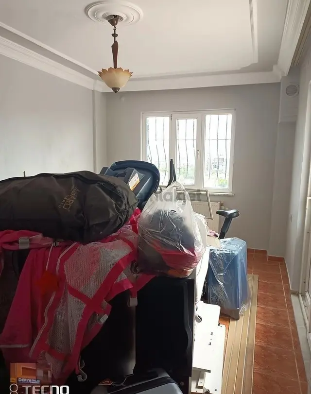 Kardeşköy De Satılık Bahçeli Tripleks Villa 408 Metrekare 3