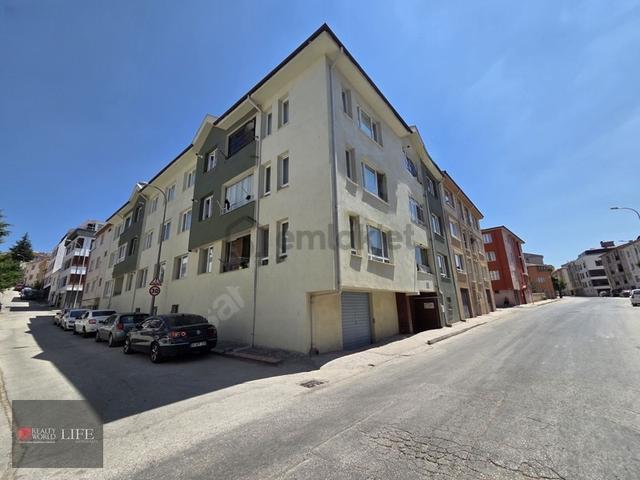Gültepe Mahallesi Üst Kat Geniş 3+1 Satılık Daire