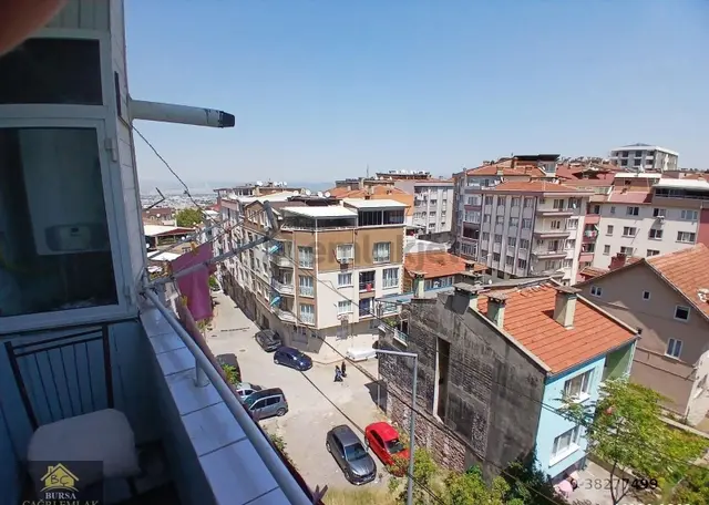 Bursa Yıldırım Emirsultan Da Arakat Asansörlü 3+1 Kombili Daire 2
