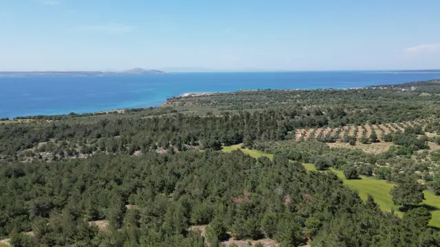 Akçakeçili Sahilde Deniz Manzaralı Resmi Yolu Olan Kupon Arsa