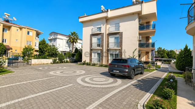Belek Merkez'de 2+1 Havuzlu Sitede Ara Kat Geniş Daire 3
