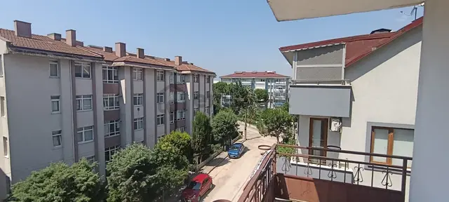 Şenol Gayrimenkul'den Atalar'da Geniş Kiralık Arakat Daire 3