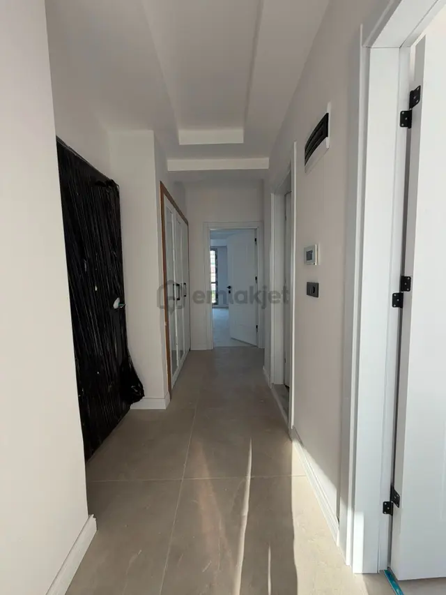 Tetik Emlak’tan Yeşilmahalle’de Sıfır Satılık 2+1 Daire 3