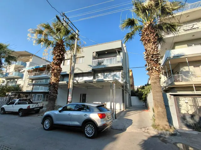 Çiğli Maltepe'de Müstakil Tadında Eşyalı, Doğalgazlı 1+1 Daire 2