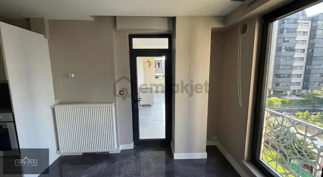 Osmangazi Mah.site İçerisinde Kiralık 3+1 Daire 4