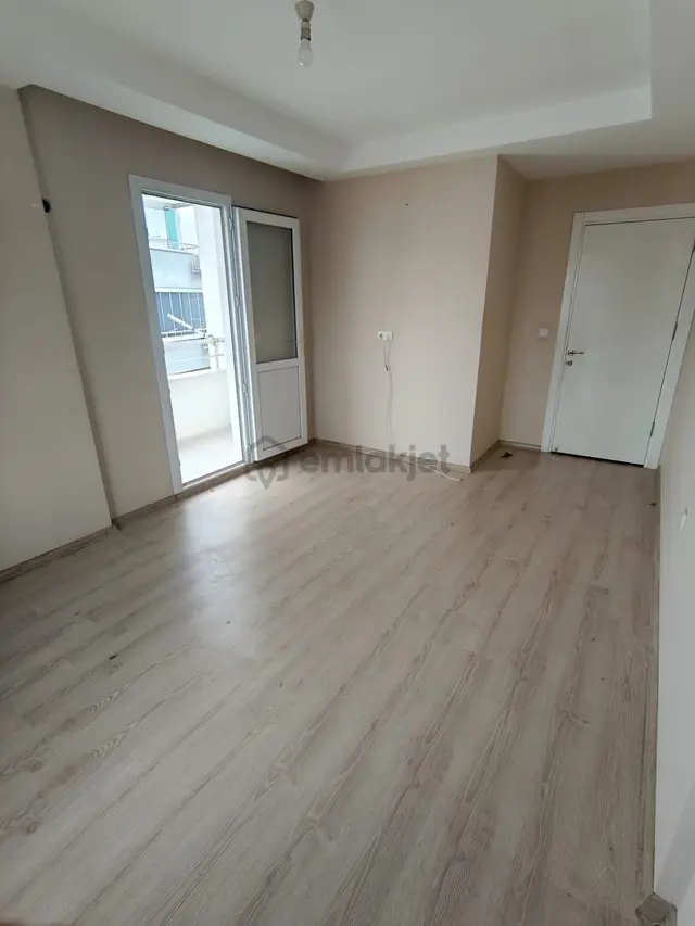 H.evleri 80.yıl Bulvarı Migros Civ 2+1 3 Cepheli Daire 1
