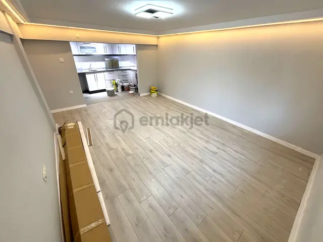 Melodi'den Altınkum Merkez'de Denize 100mt Müstakil Bahçeli Ada Mutfaklı Deluxe 2+1 Daire 4