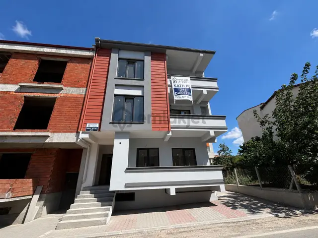 Cb King'den 2.sakarya Mahallesi'nde 3+1 Satılık Sıfır Daire 1