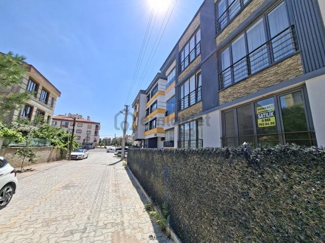 Yeni Sille Caddesi 2+1 Daire 1