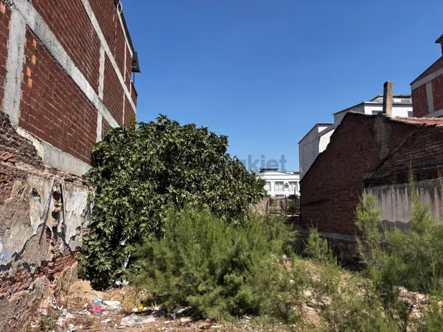 615 Nazilli Sümer Mahallesi'nde Satılık 250 M² Konut İmarlı Arsa 1