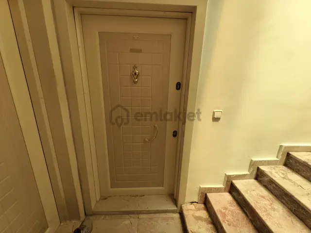 Pera'dan Çamlıca Mah. Tınaz Sk. Geniş Satılık 3+1 Dublex Daire 4