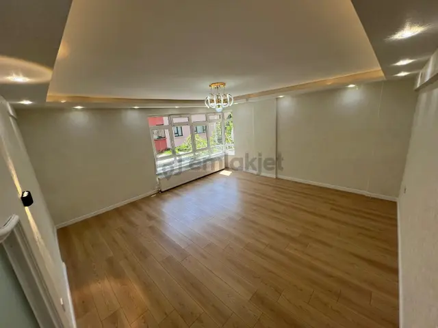 A.eğlence_mado_karşısı_kat_konumunda_mega_lüx_135m2_bağımsız_ 2