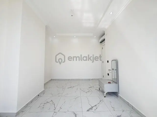 Alanya Demirtaş'da Satılık Ultra Lüks 2+1 Amerikan Mutfak Daire 2